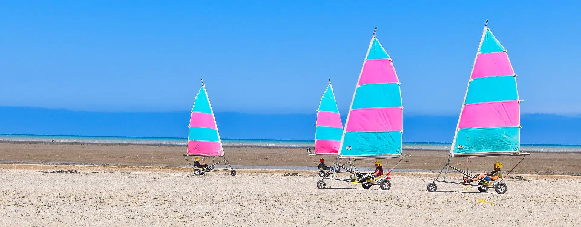 activites nautiques pour un sejour les pieds dans l eau